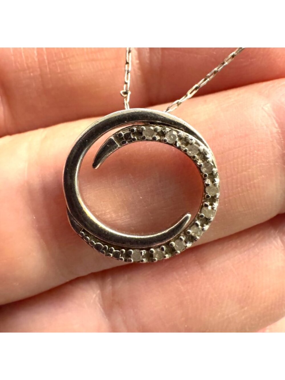 VTG Sterling Silver Diamond Bypass Circle Pendant Necklace Size 22" Length - Picture 2 of 7